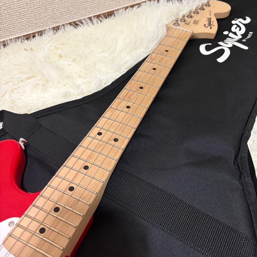 極美品 Squier by Fender MUSTANG Sonic レッド