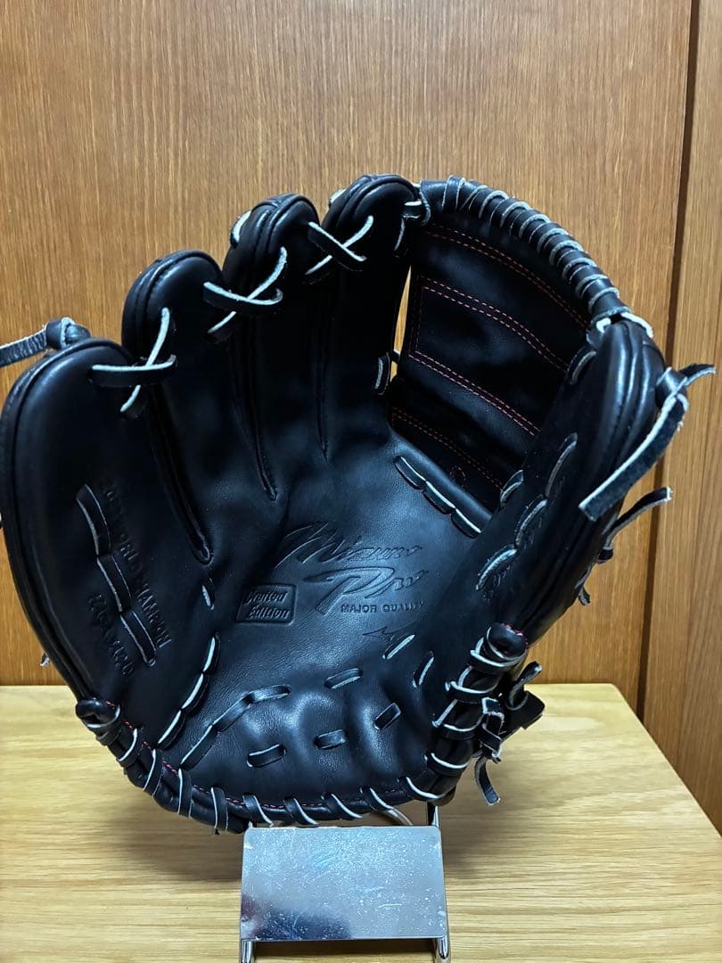 HAGA JAPANミズノプロ硬式用　左利き　伊藤大海型