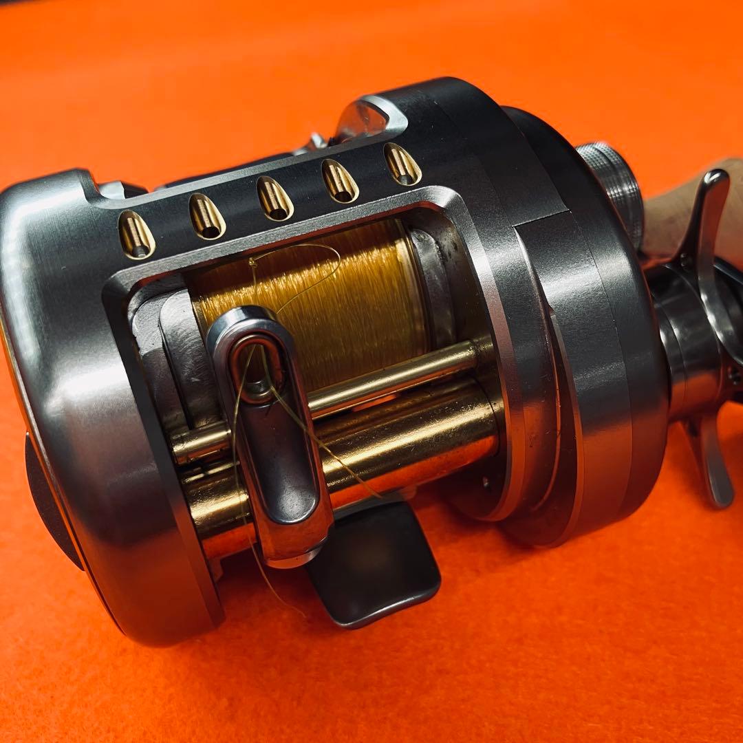 【極美品】SHIMANO CARDIFF 51SDC 左ハンドル シマノ ベイト