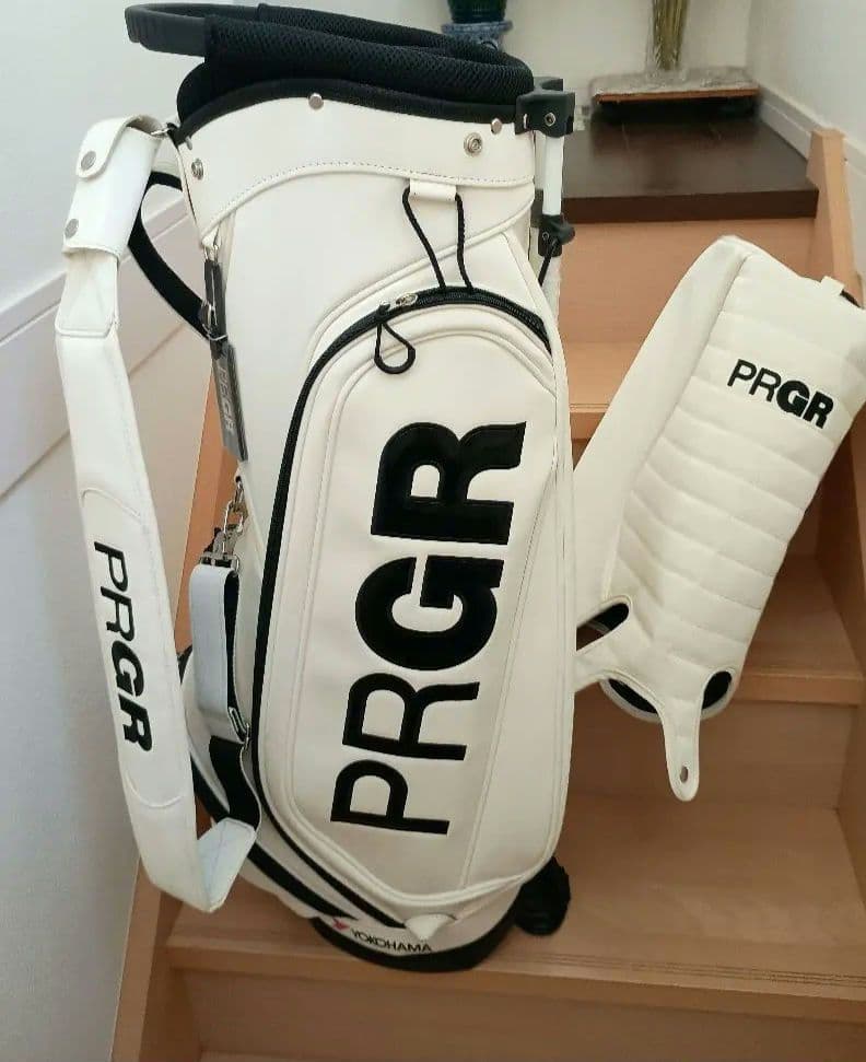 PRGR ホワイト キャディバッグ ヘッドカバー付き