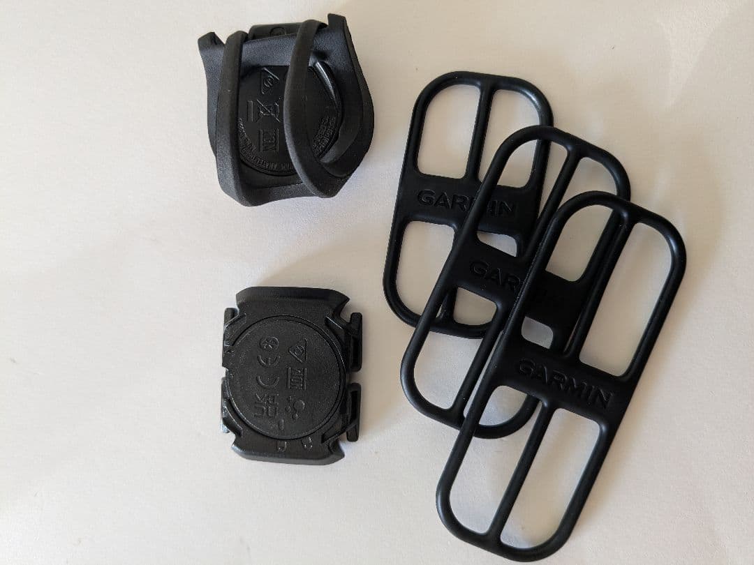 新型GARMINスピードセンサーケイデンスセンサーDUALセット