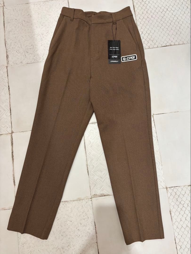 新品未使用　CPG シルエットパンツ　レディース