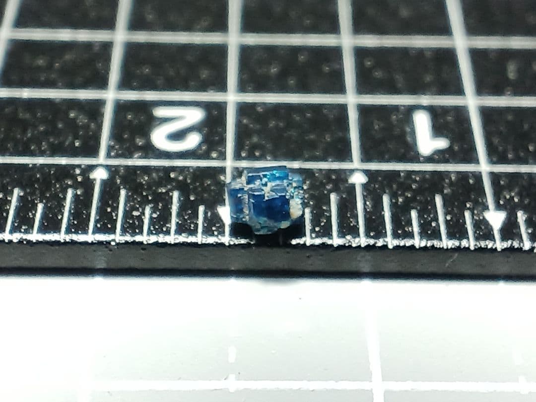 希産鉱物　擬ボレオ石　原石　擬ボレアイト　Pseudoboleite　鉱物標本