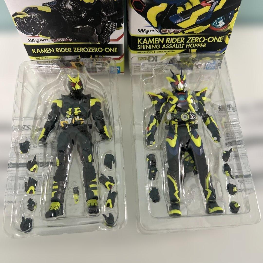 t747 SHFiguarts 仮面ライダーゼロワンシャイニングアサルトホッパー