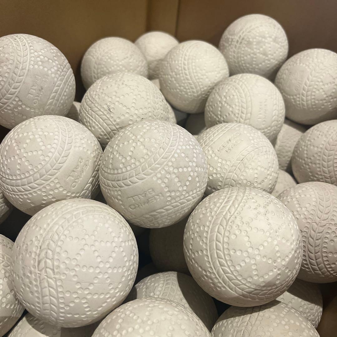 軟式ボール　バッティングセンター　110球