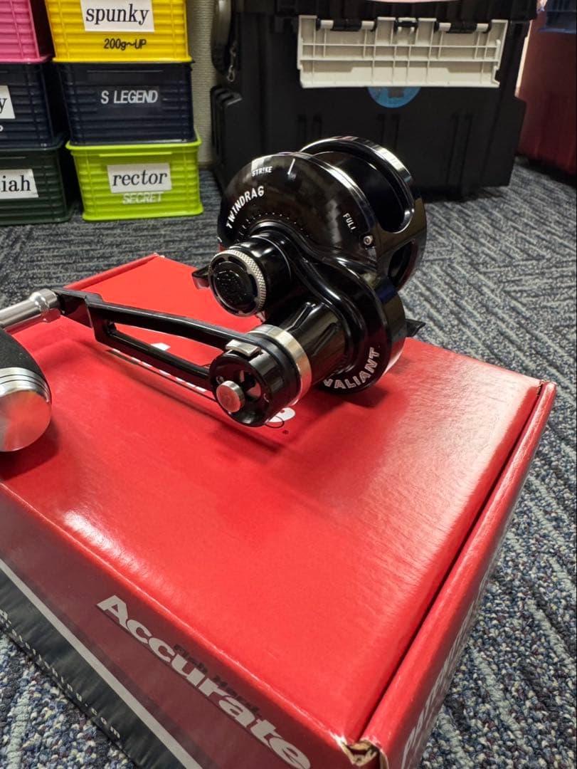 ②アキュレイト BV-2 500N（All Black）の未使用品