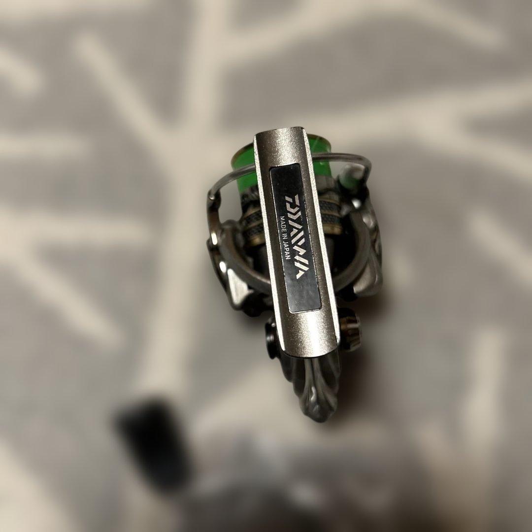 リール Daiwa LUVIAS2004H