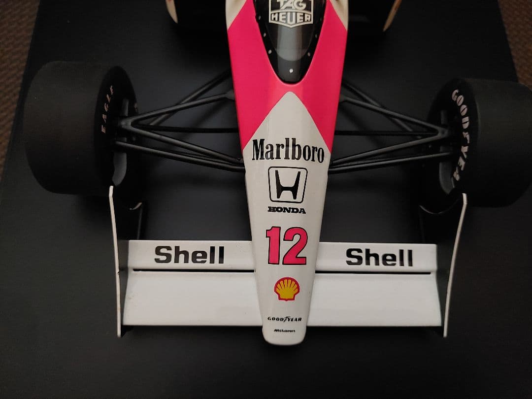 1/12 PMA マクラーレンMP4/4 A.セナ #12　マルボロ仕様