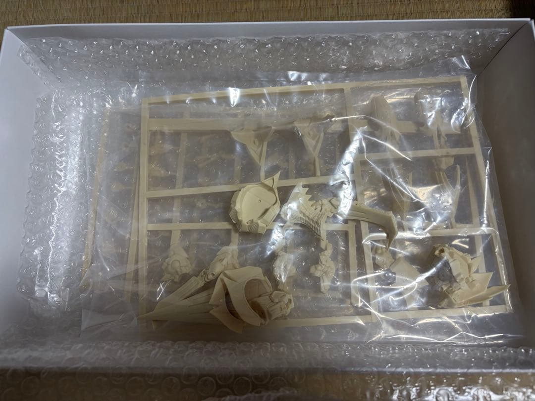 ボークス FSS SAV 1/100 ファントム ナイアス・ブリュンヒルデ騎