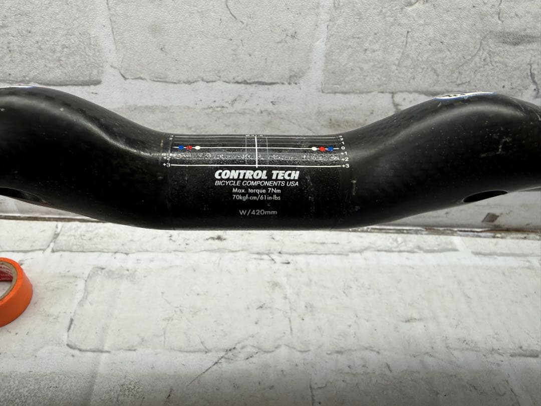 CONTROLTECH ロードバイク　カーボンドロップハンドル