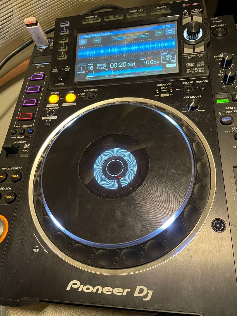 Pioneer DJ CDJ-2000NXS2 ②