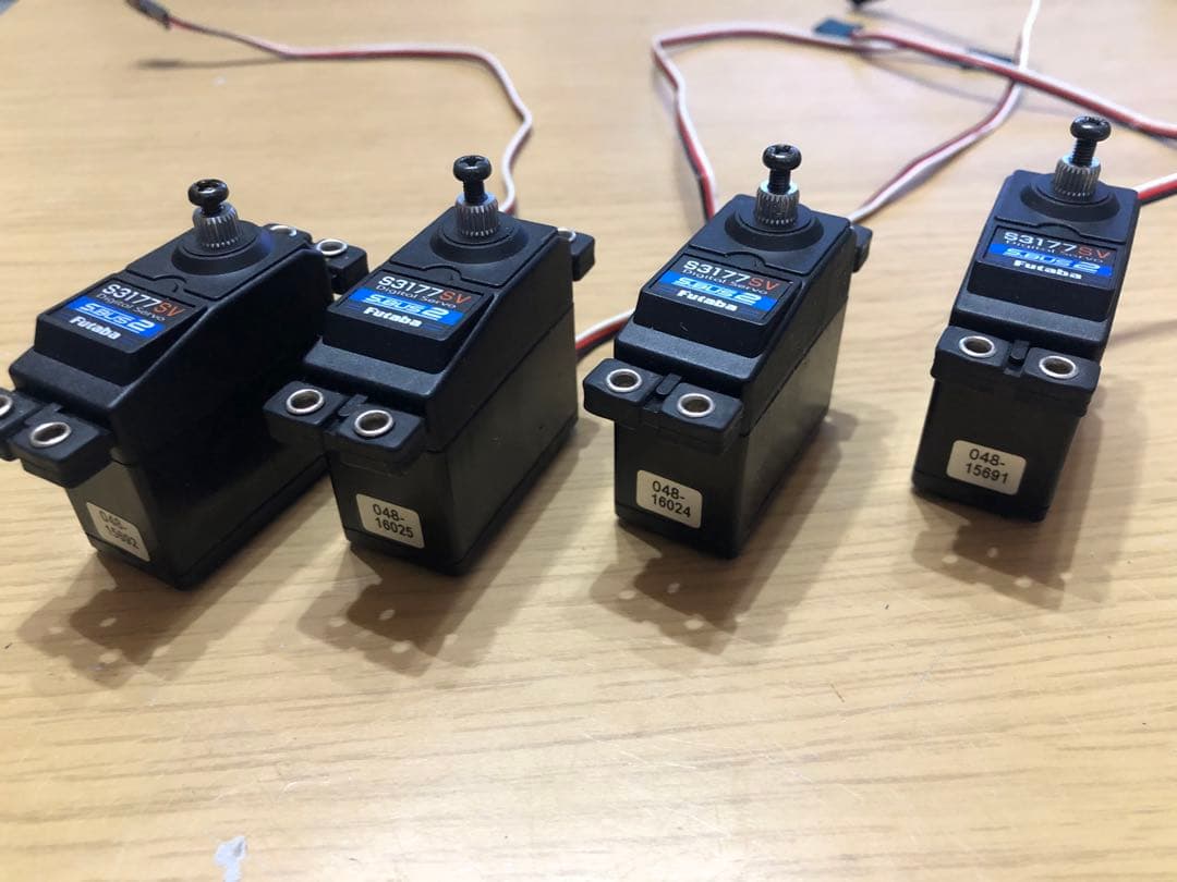 フタバ　S3177SV デジタルサーボ4個セット　中古