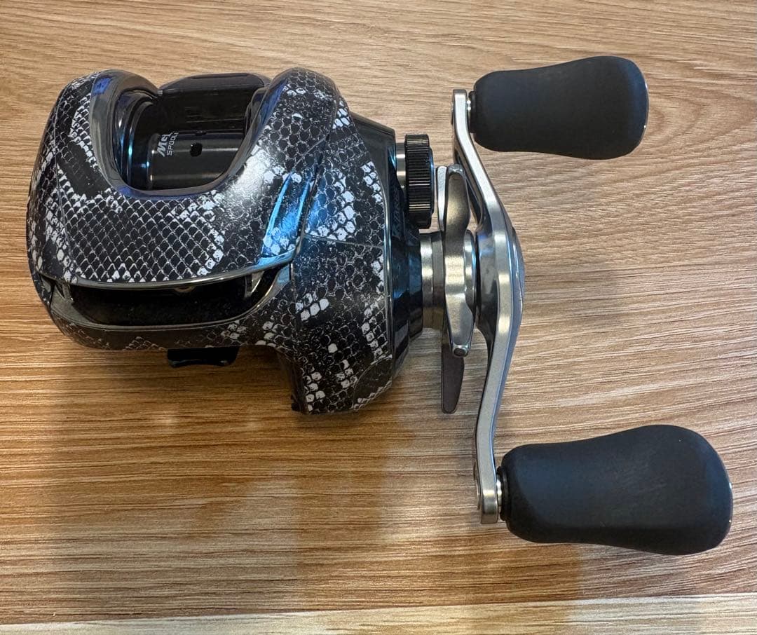 SHIMANO シマノ　25 アンタレス　101HG 鎧 カスタム　レフト　美品