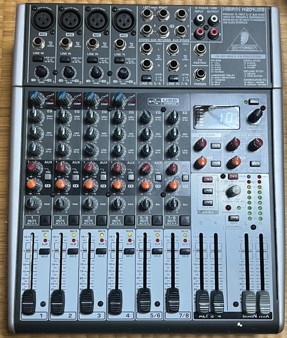 BEHRINGER ベリンガー XENYX X1204USB ミキサー