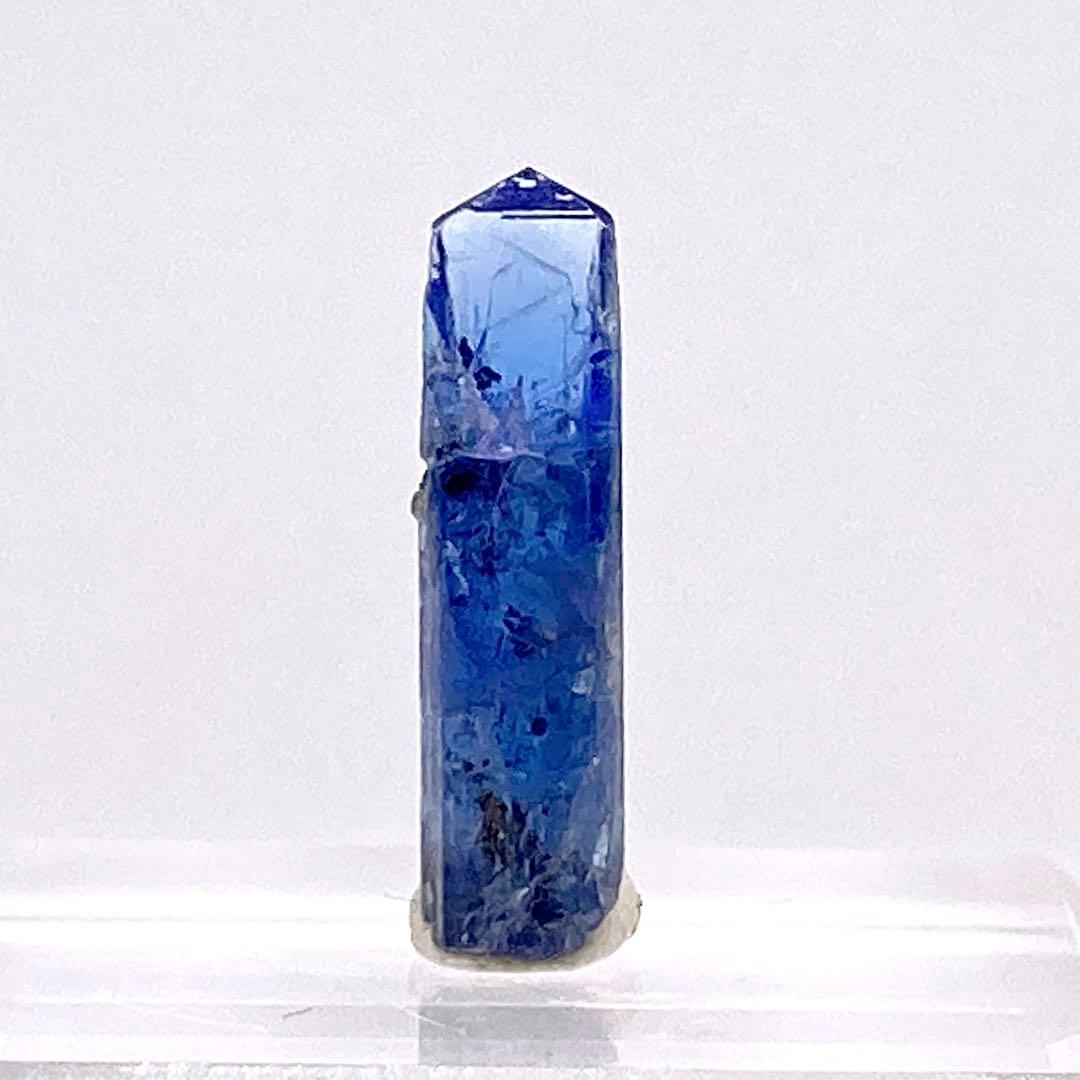 タンザナイト　原石　鉱物標本　天然石　95