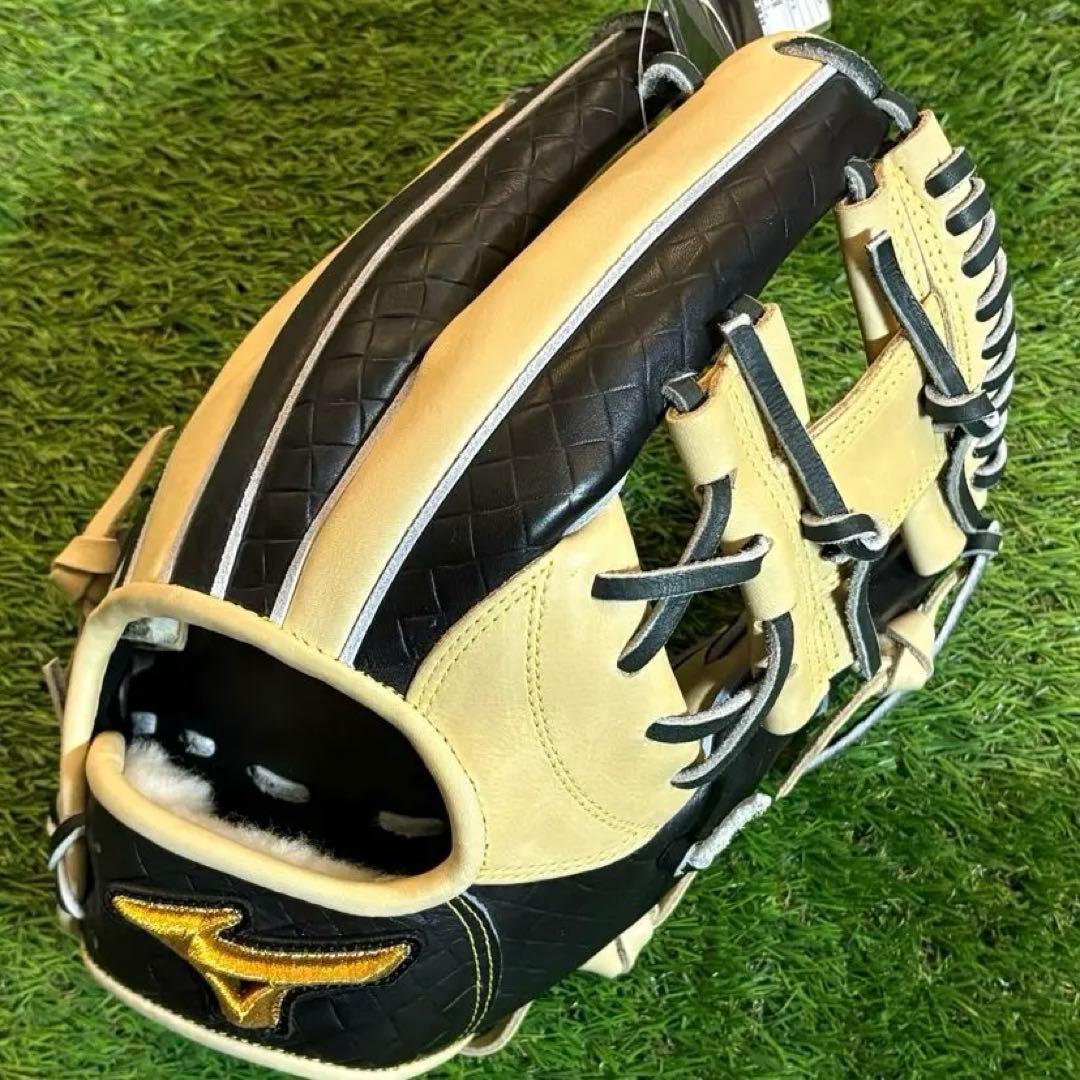 【値下不可】【定価39,600円】ミズノプロ　軟式　内野手用　BSS限定