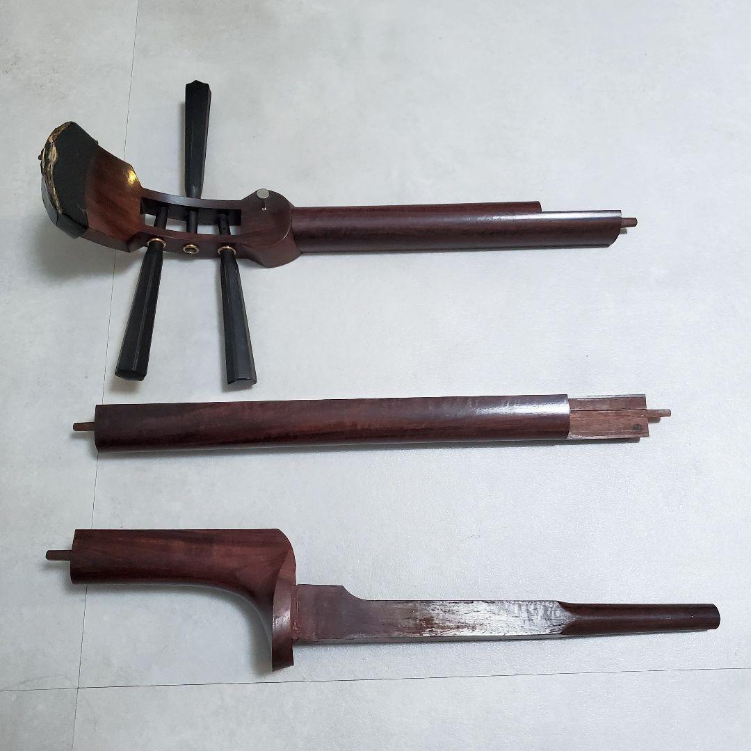 希少✨️美品/三味線　紅木トチ　中棹　東さわり　1本溝　破れあり　ハードケース