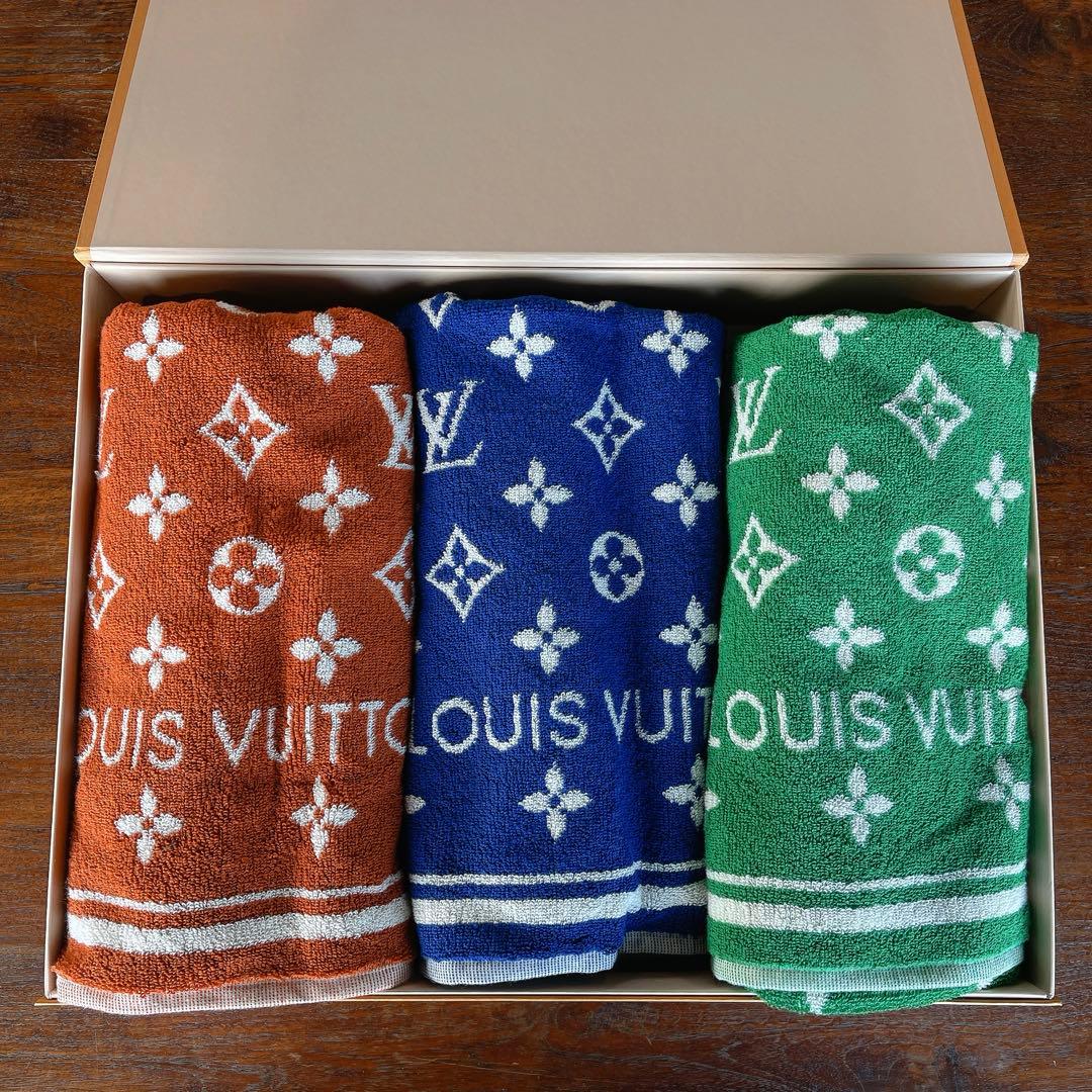 ルイヴィトン セルヴィエットセットLVマッチモノグラム タオル 青