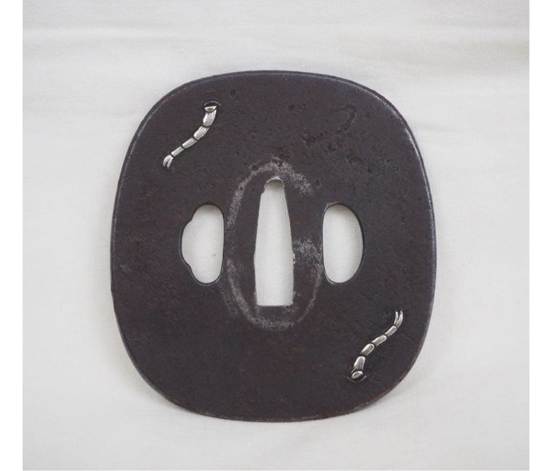 送料無料　江戸時代　勝虫図鐔/鍔　江戸　無銘　保存刀装具鑑定書（箱付）