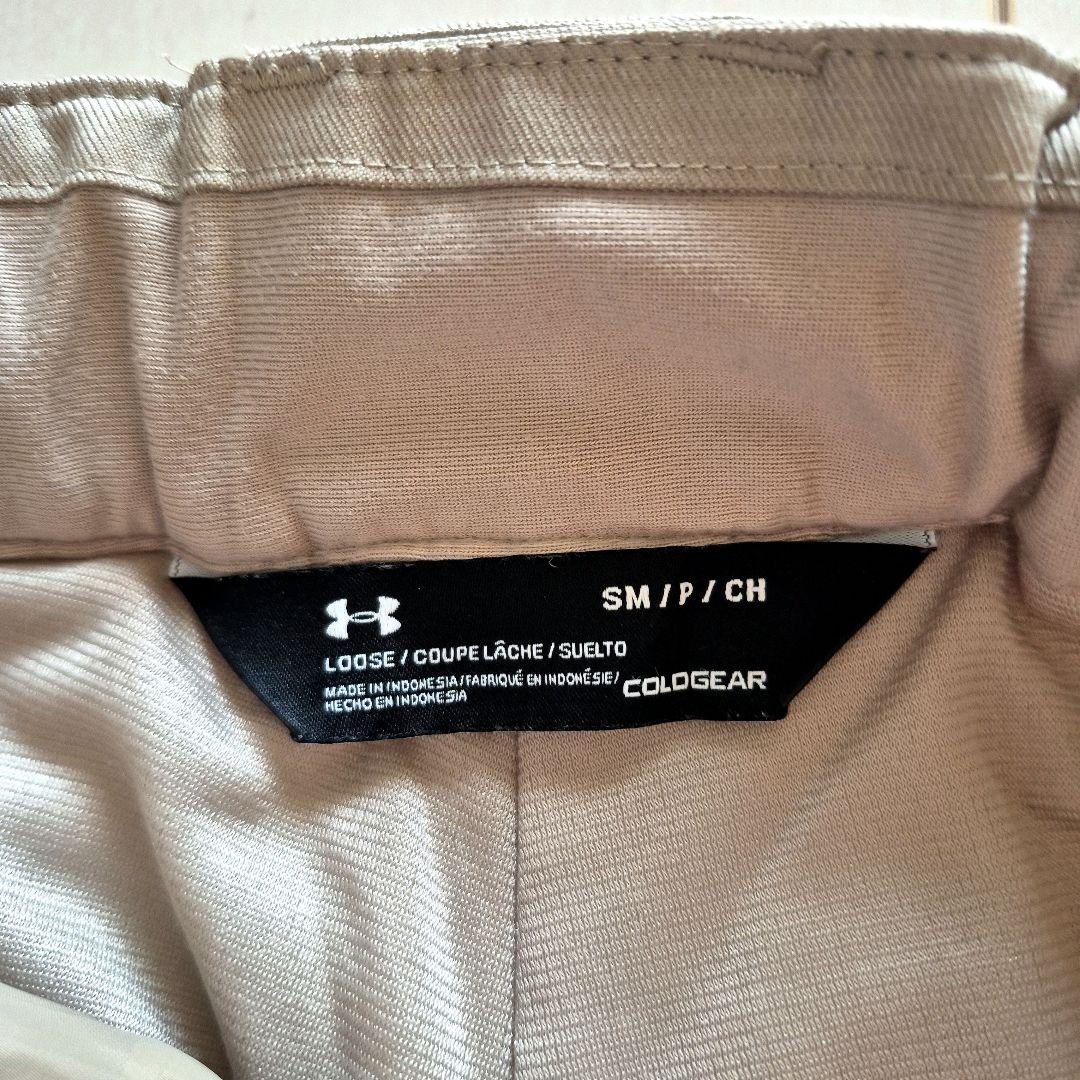 アンダーアーマー☆スノーボード、スキーウェア☆上下セット☆S～M