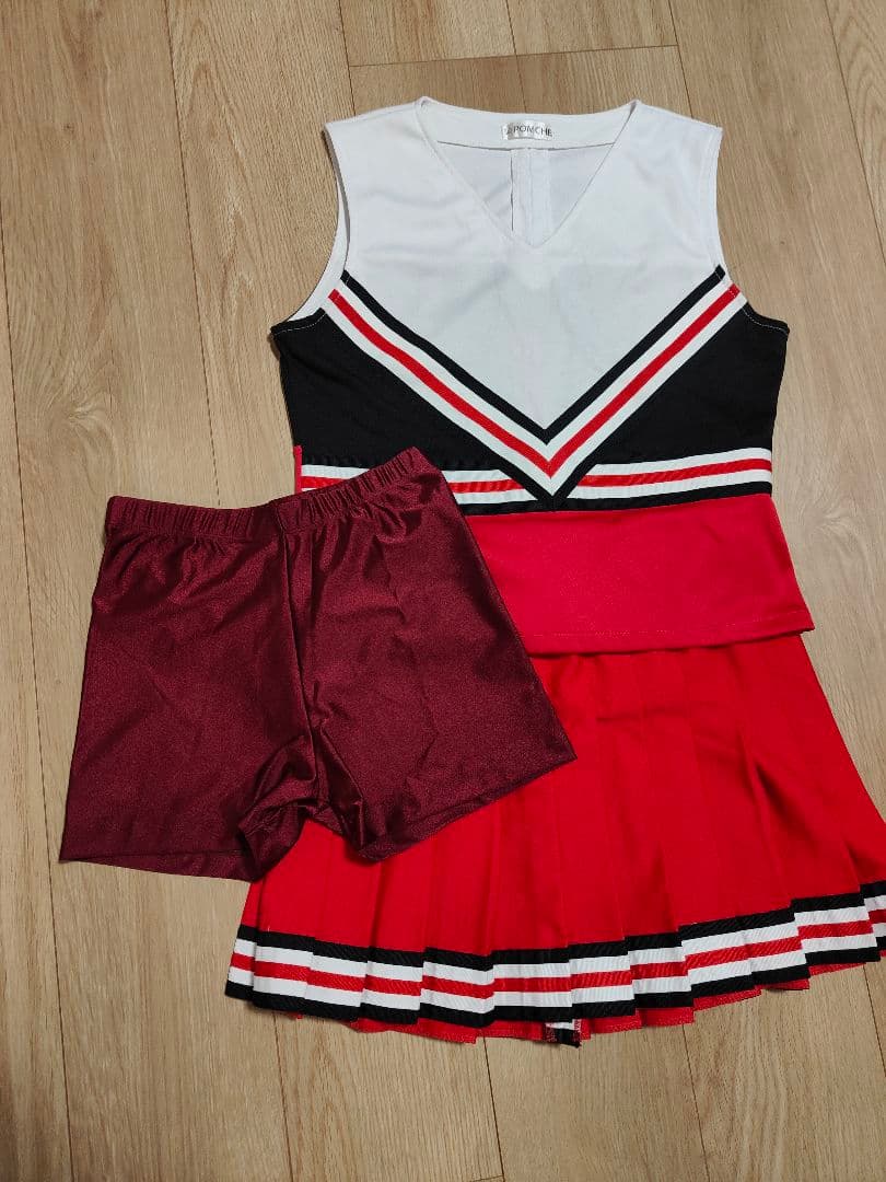 ゆあん　チアリーディング衣装セット 赤黒