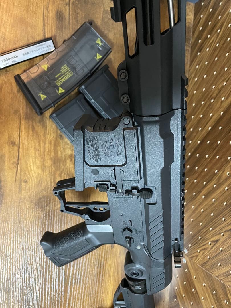 『SSG-1』電動ガン　G&Gマガジン3つ　バッテリー付き　東京マルイ