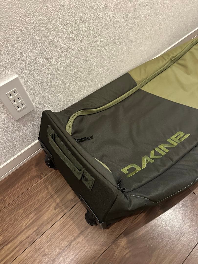 スノーボード DAKINE FALL LINE ROLLER BAG 190cm