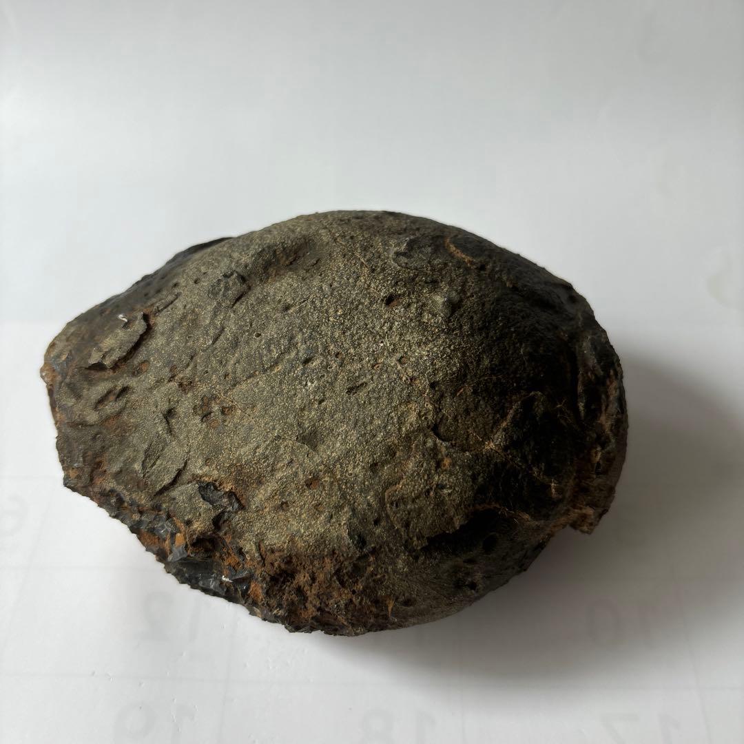 ブラジル原産(古代の水入り)アメジスト原石