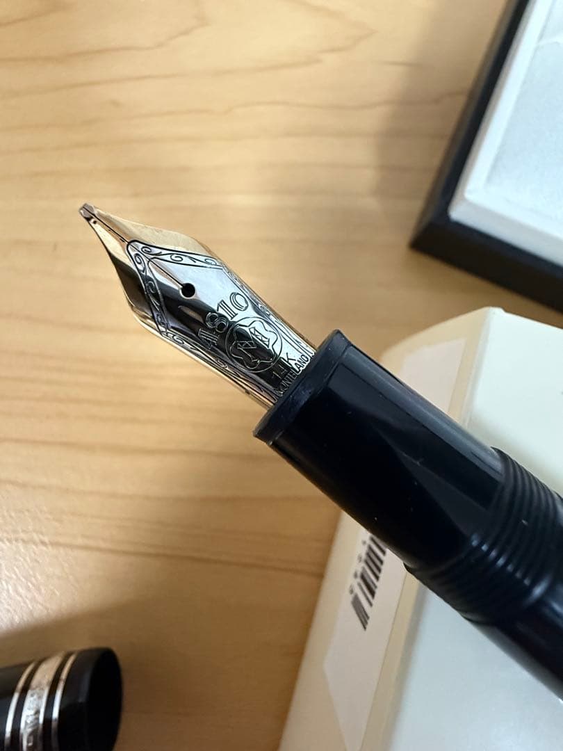 MONT BLANC 万年筆 １４６　ペン先B プラチナライン