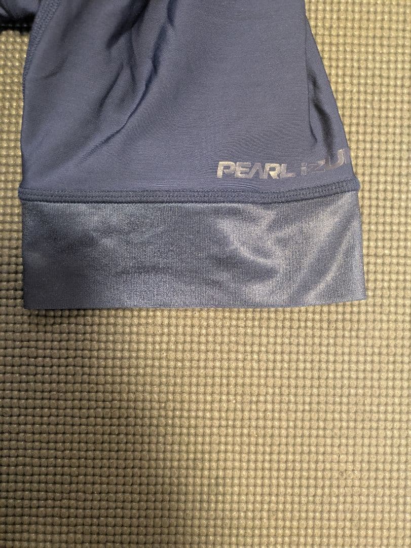 パールイズミ3dxビブショーツMサイズ　アビスカラー