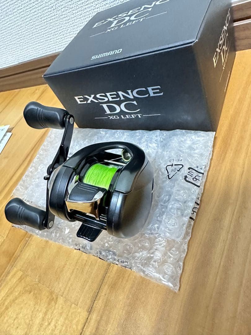 エクスセンスDC EXSENCE DC XG LEFT 3釣行のみ使用 傷なし