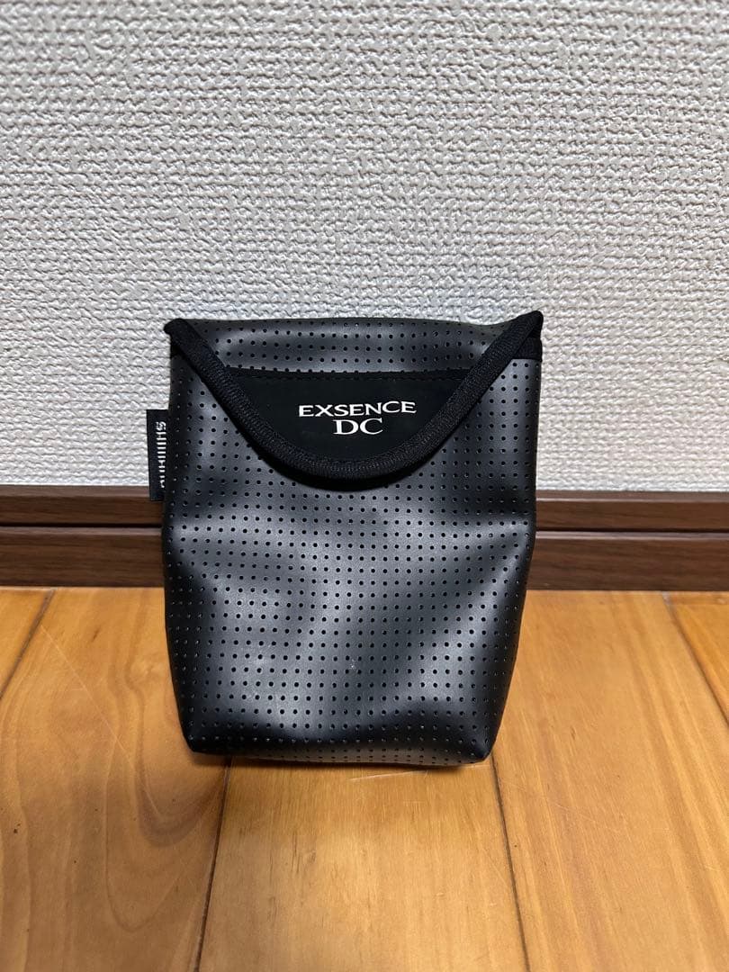 エクスセンスDC EXSENCE DC XG LEFT 3釣行のみ使用 傷なし