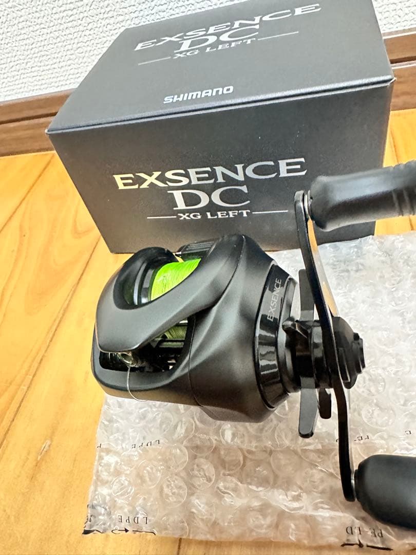 エクスセンスDC EXSENCE DC XG LEFT 3釣行のみ使用 傷なし