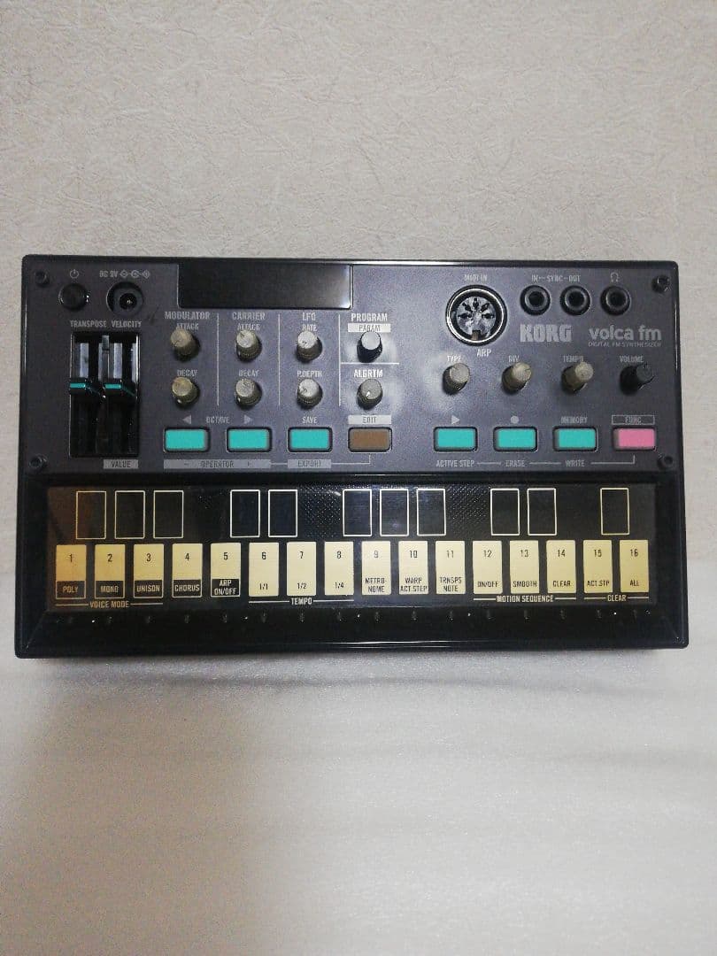KORG volca fm ( 本体のみ )
