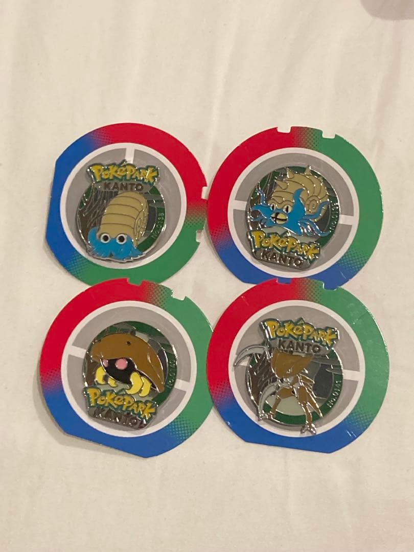 化石セット　ポケパーク　ピンズ