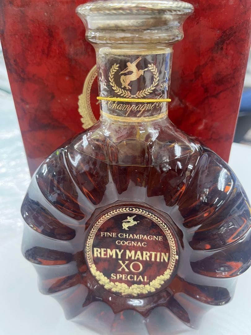 レミーマルタン XO スペシャル700ml 未開封 箱付きブランデー コニャック