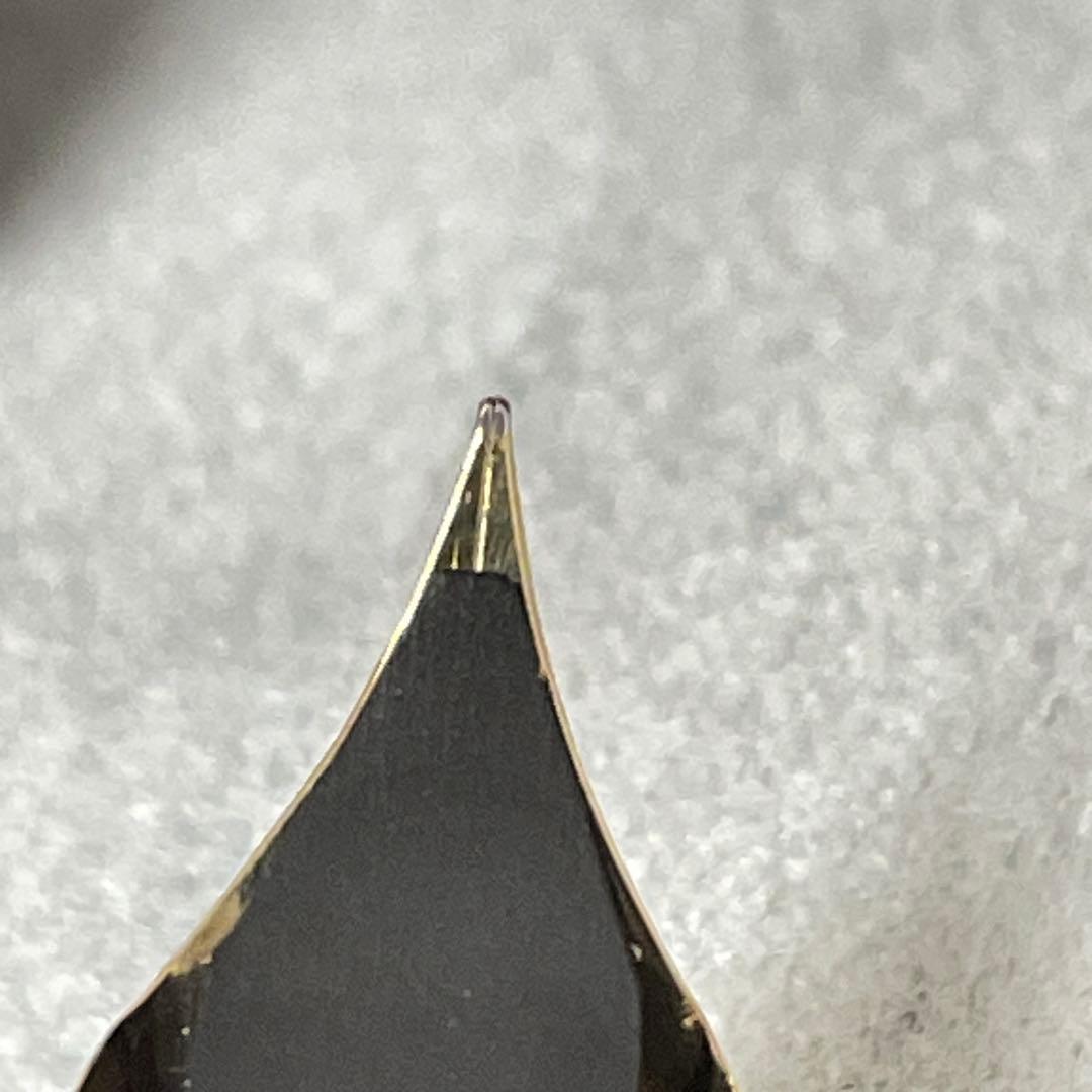 #3776 CENTURY 万年筆 旧型ブライヤ　細字