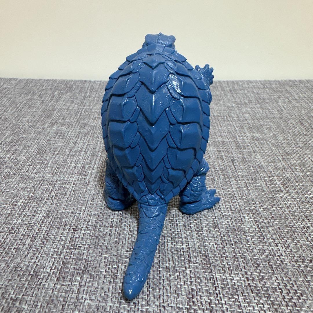 ゴジラ・ガメラ　怪獣フィギュア9体