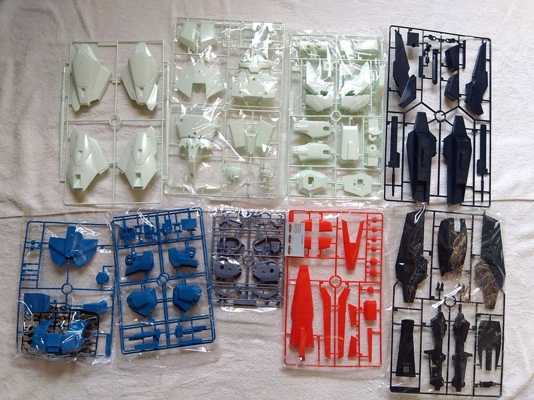 プラモデル　Zガンダム セット