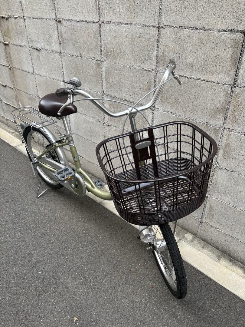 <美品>20インチ　アルミ自転車　グリーン系