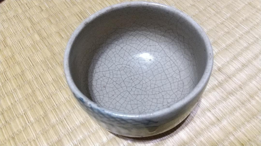 瀬戸　太白手　笹葉絵　茶碗（径10.2～10.7cm）