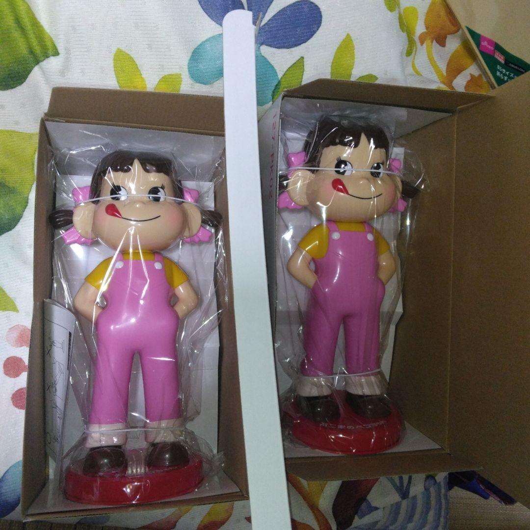 ペコちゃん人形