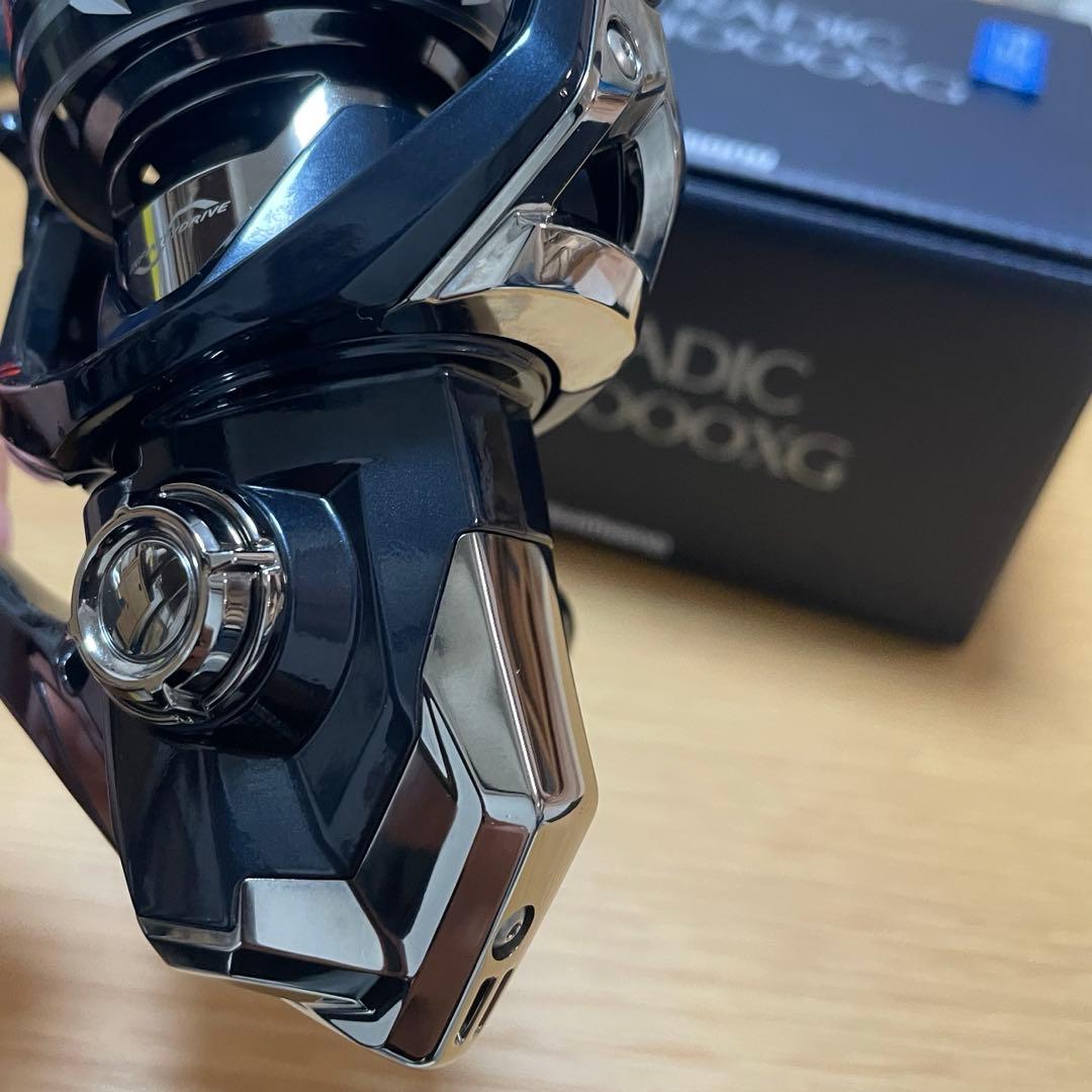 24STRADIC SW4000XG スピニングリール SHIMANO