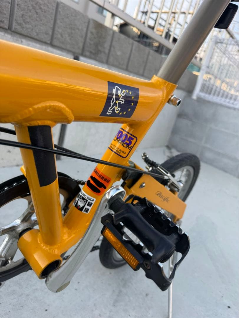 廃盤　希少プジョー (PEUGEOT)のPacific-イエロー