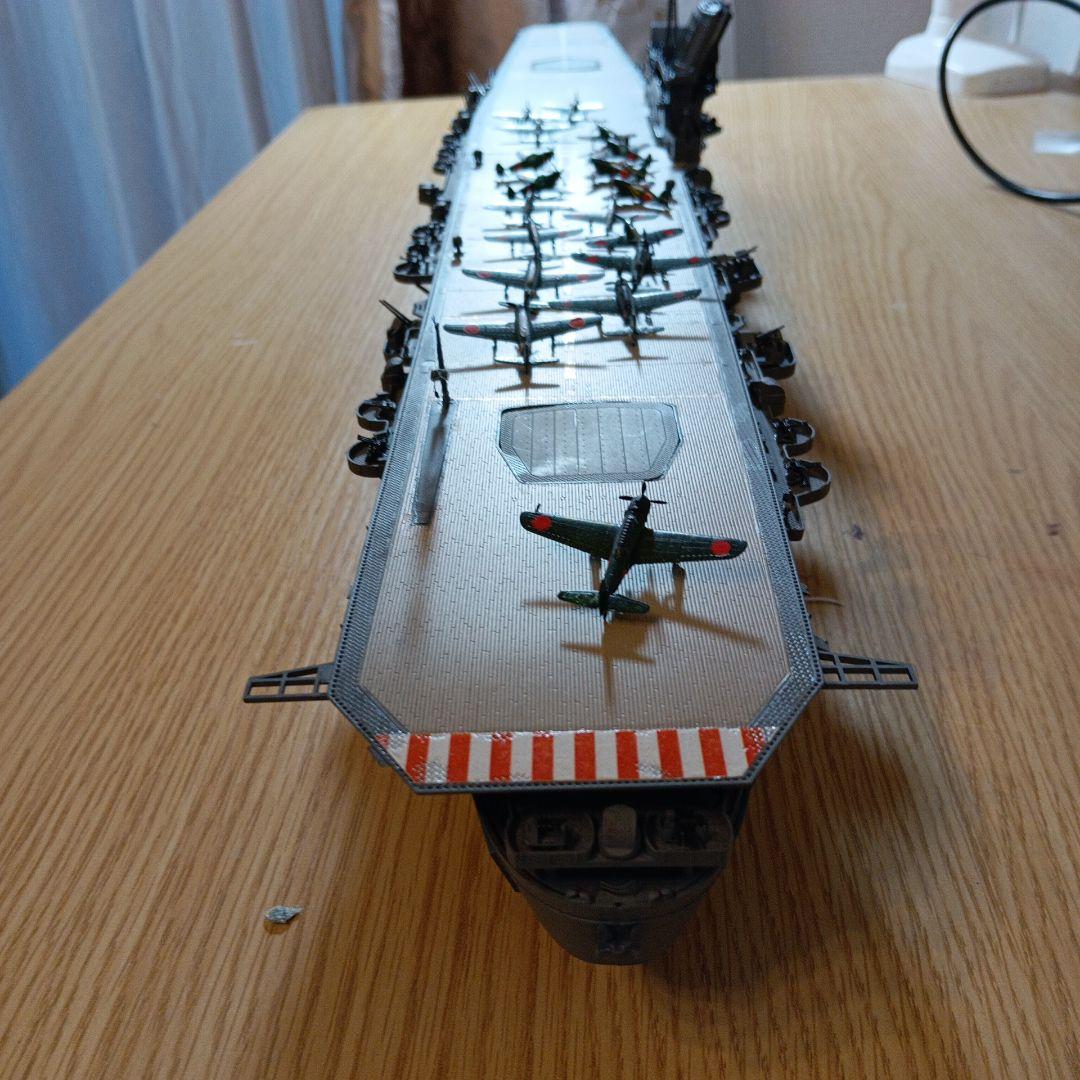 1/350 航空母艦　大鳳　 (航空機は付きません）説明ご覧ください