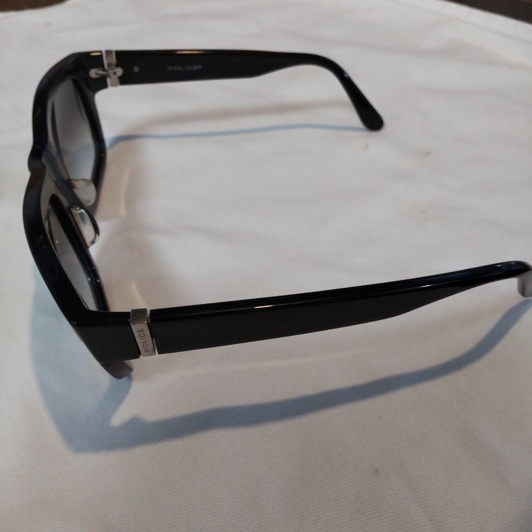 舘ひろし哀川翔ロバートマーク風サングラス