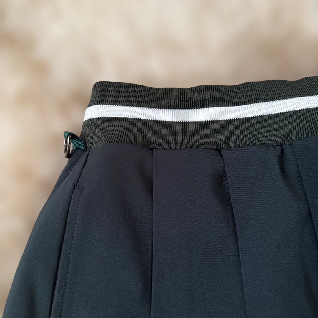 TFW49 プリーツ付きショートパンツ