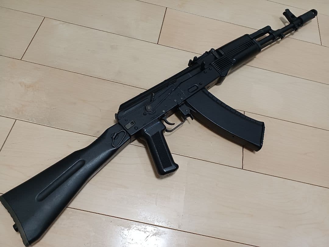 東京マルイ次世代電動ガン　AK74MN