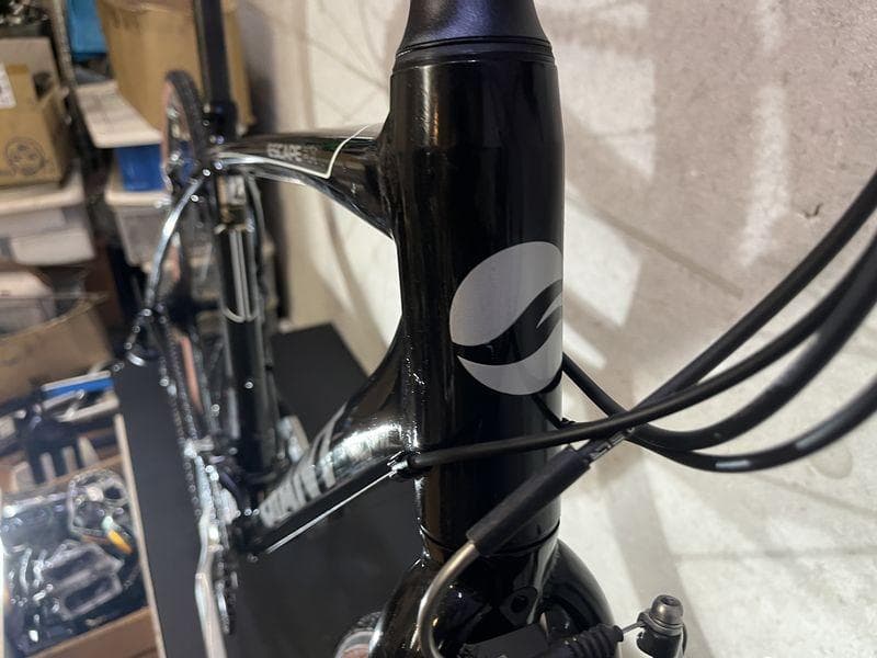 GIANT ESCAPE RX4 S　クロスバイク　ブラックカラー