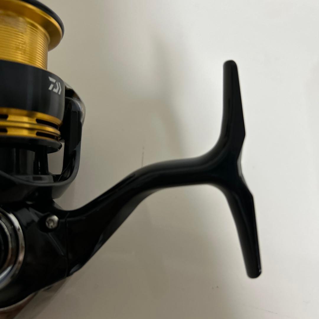 ダイワ　23レガリス LT3000-CXH ゴメクサスカスタム